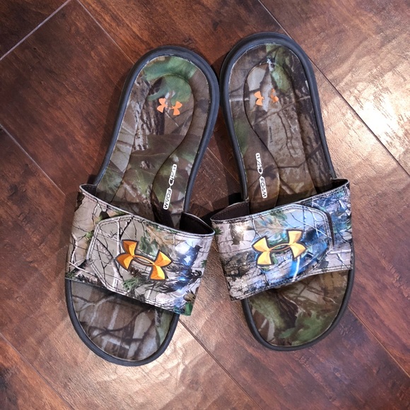 Under Armour Other - Men’s under armour sandals
